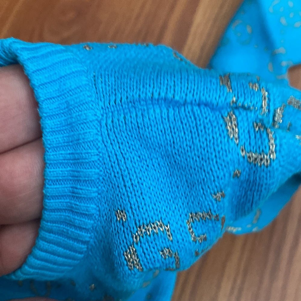 GUCCI ONESIE there was damage, but I it been fixed - Picture 12 of 12